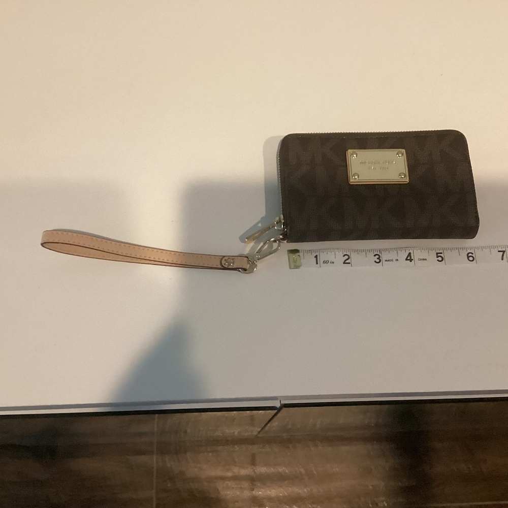 Michael Kors Signature logo  Wristlet Wallet
